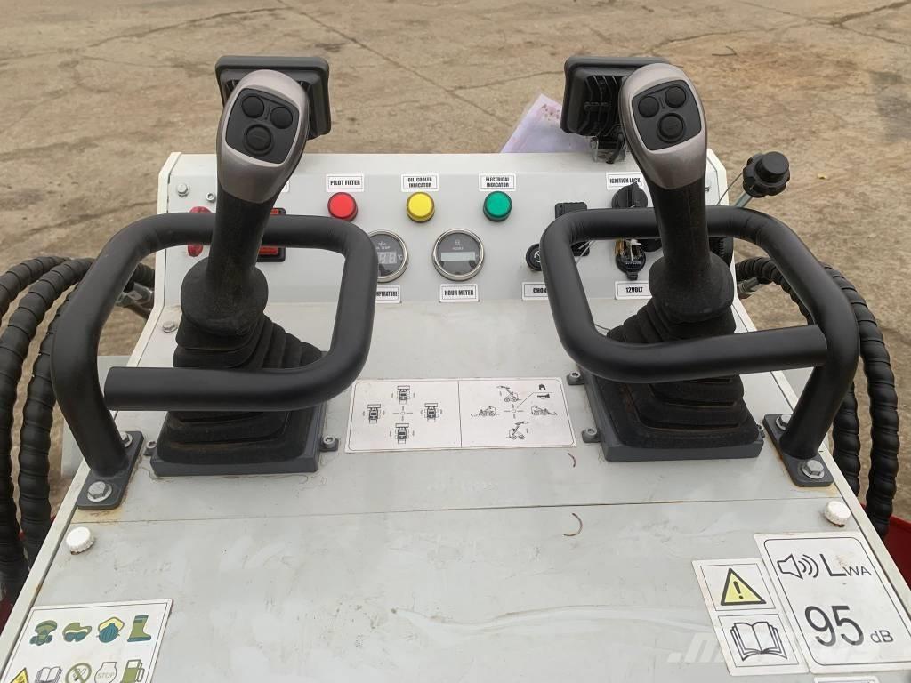 BTTL ST28H-6 Skid steer loaders