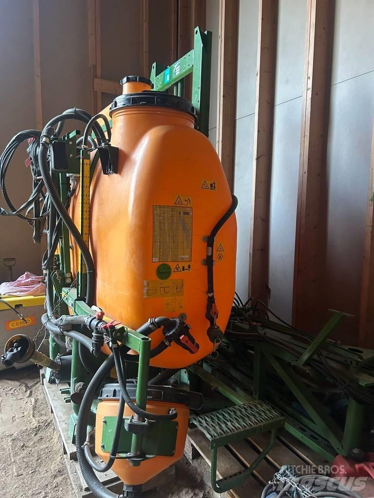 Amazone UF 1200 15m Mounted sprayers