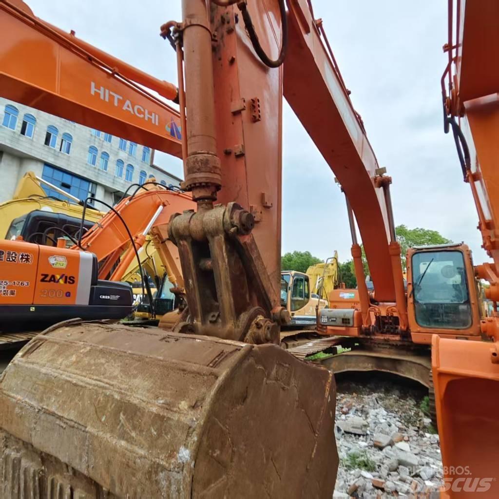 Doosan DX 300 Crawler excavators