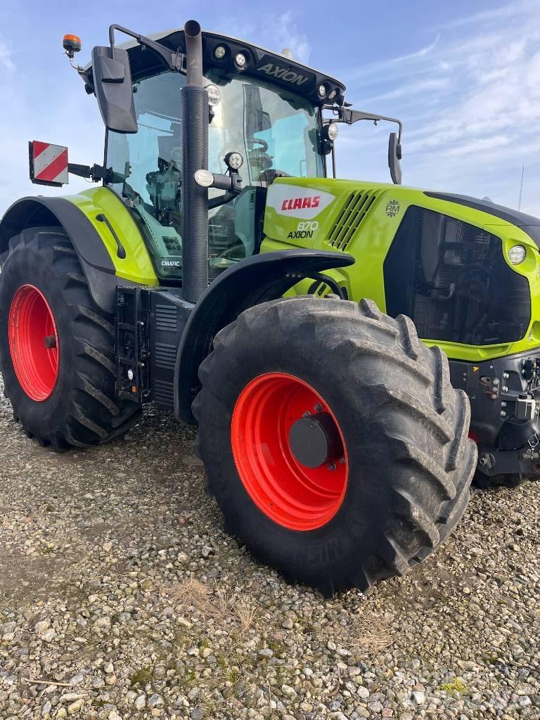 CLAAS AXION 870 Tractors