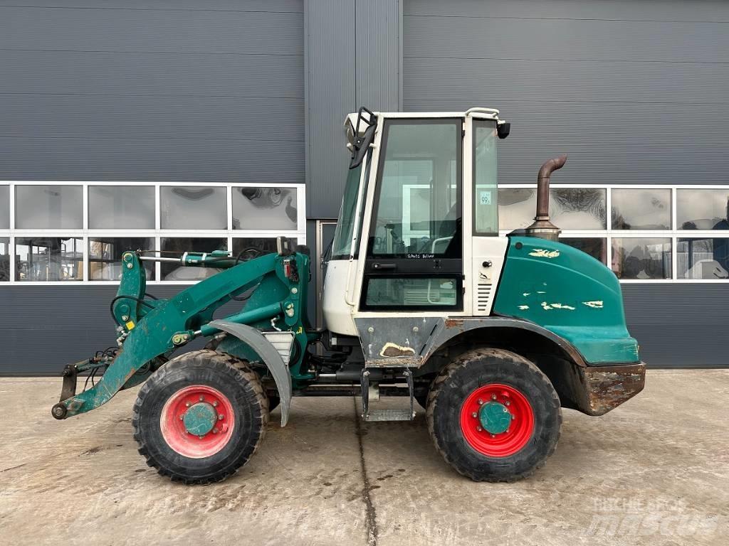 Liebherr L 506 Wheel loaders