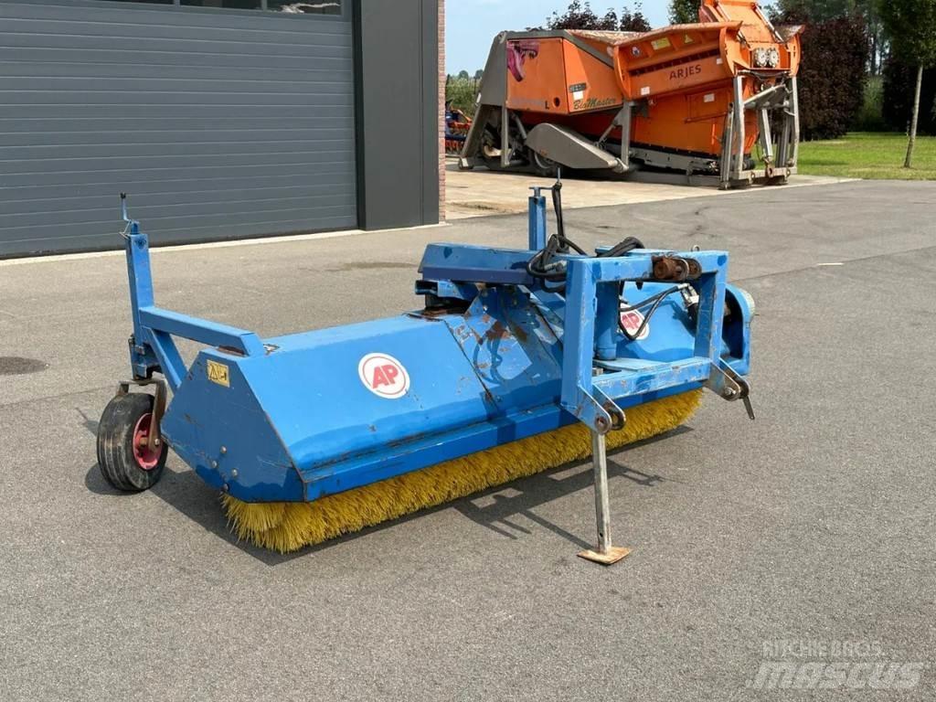 AP VHZ 2500 Sweepers