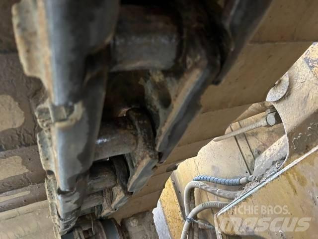 CAT D 5 H LGP II Crawler dozers