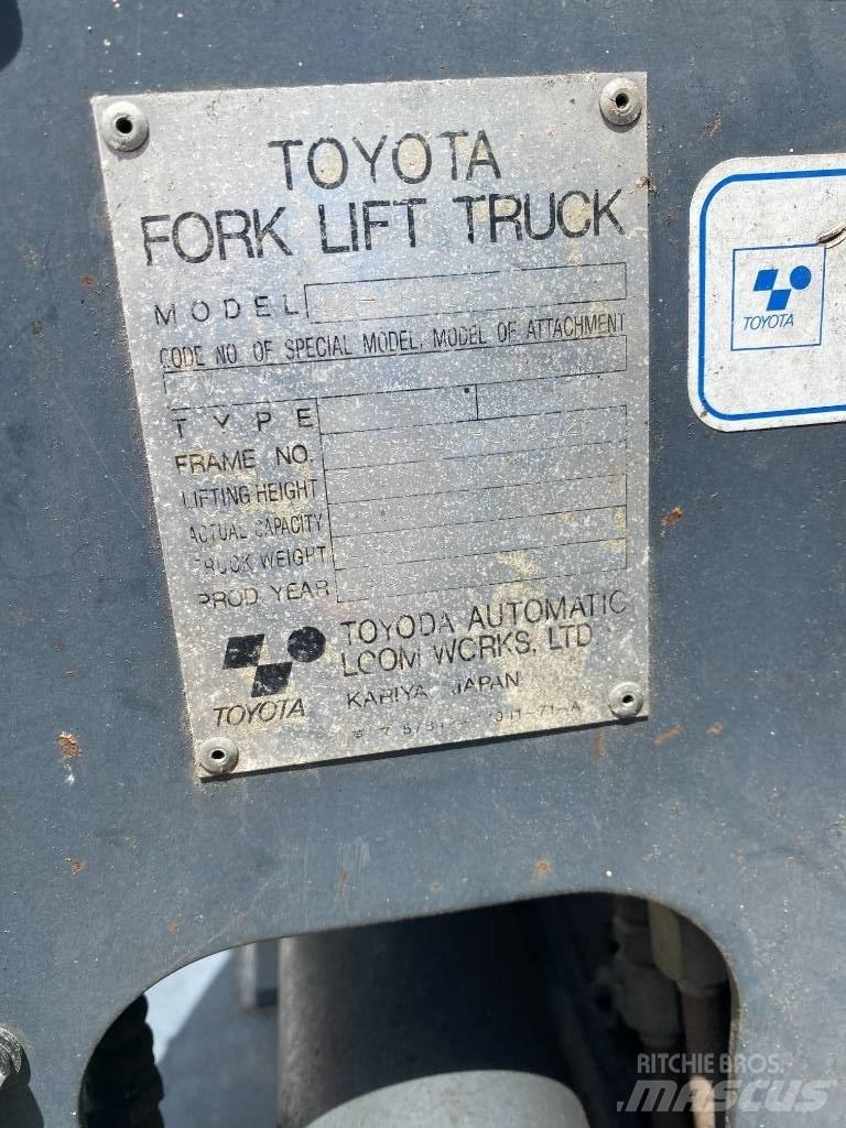 Toyota 42-6FG15 LPG trucks