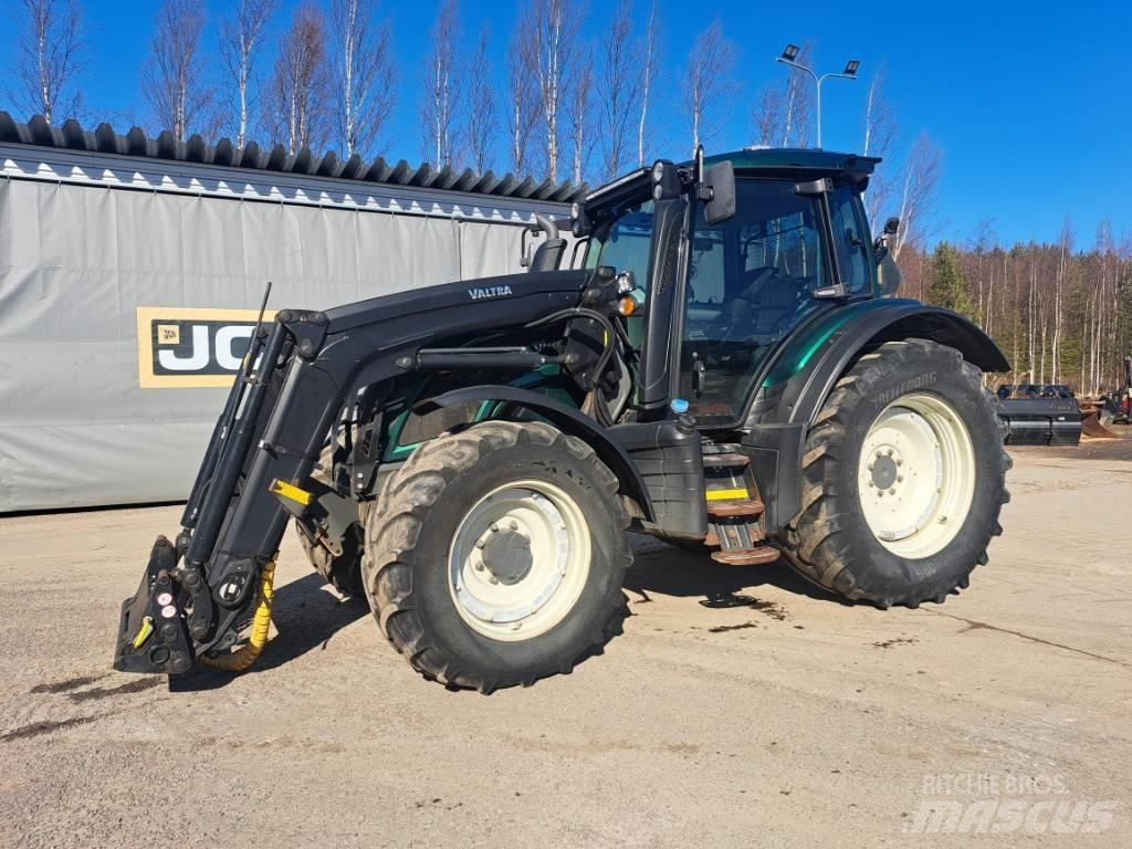 Valtra N 154 E Tractors