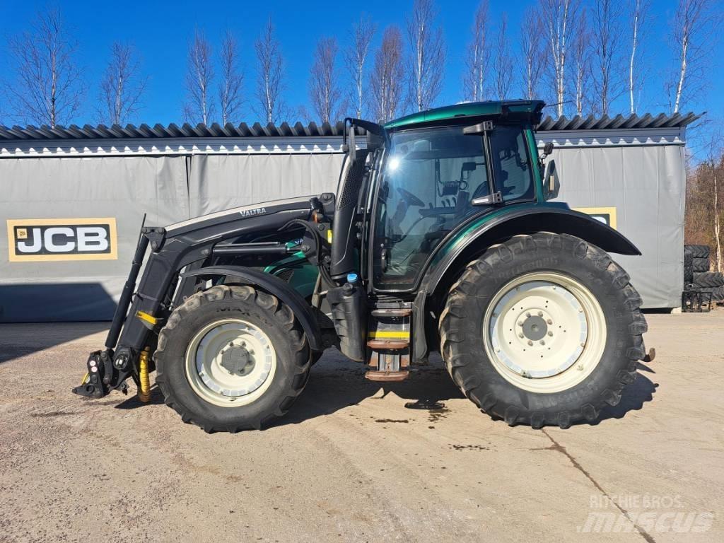 Valtra N 154 E Tractors