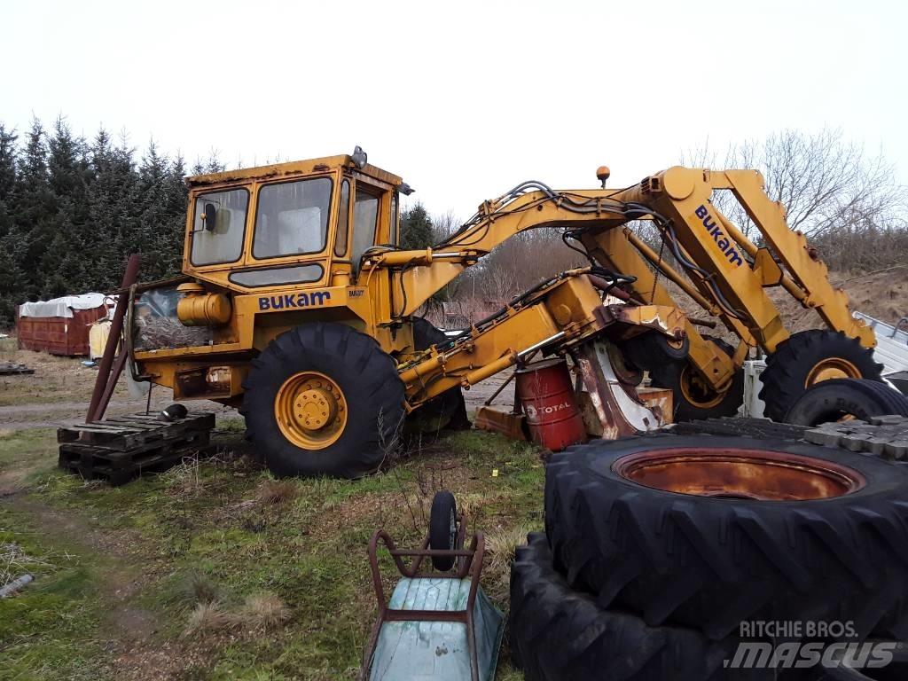 CAT SEAMAN 180 Trenchers