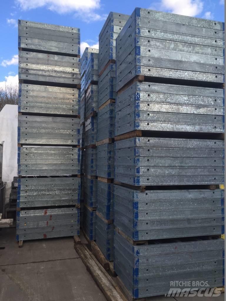  Doka Framax Scaffolding equipment