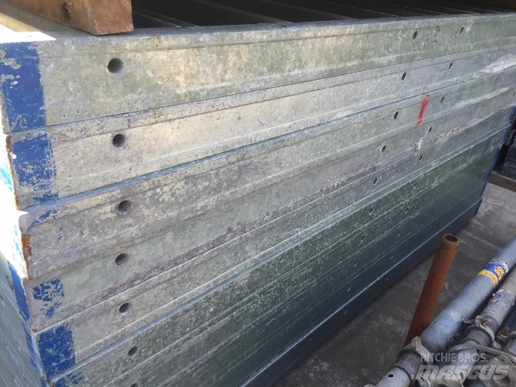  Doka Framax Scaffolding equipment
