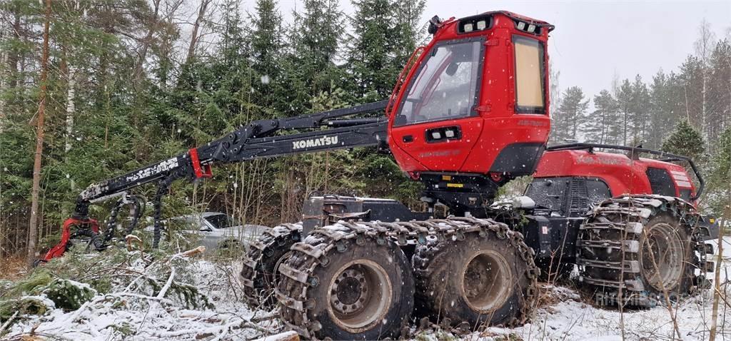 Komatsu 931 Harvesters