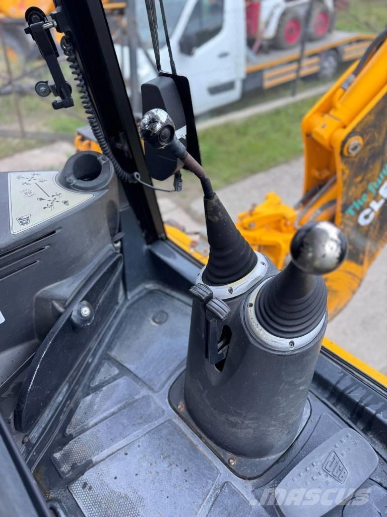 JCB 3 CX Backhoe