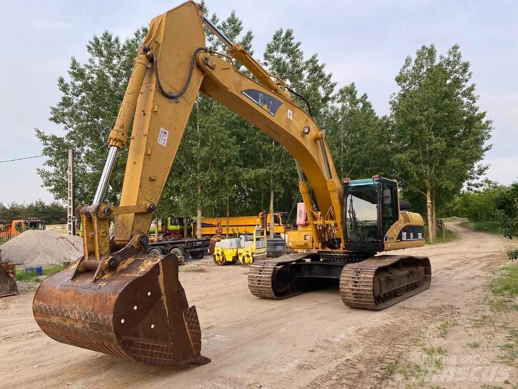 CAT 330CL Crawler excavators
