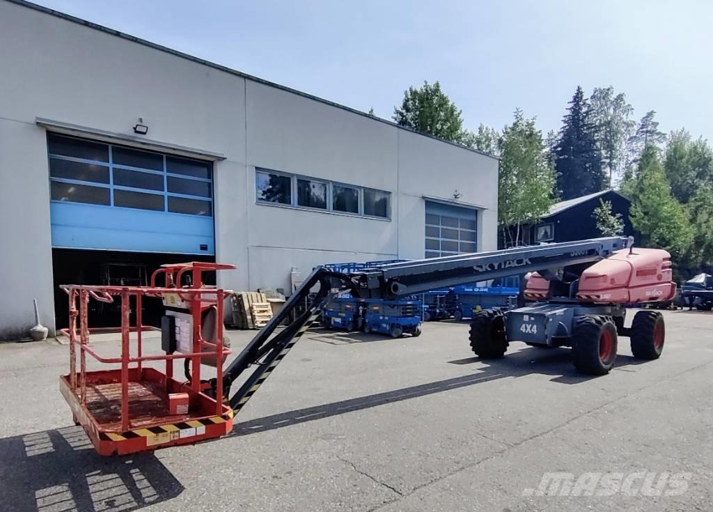 SkyJack SJ 66 T Articulated boom lifts