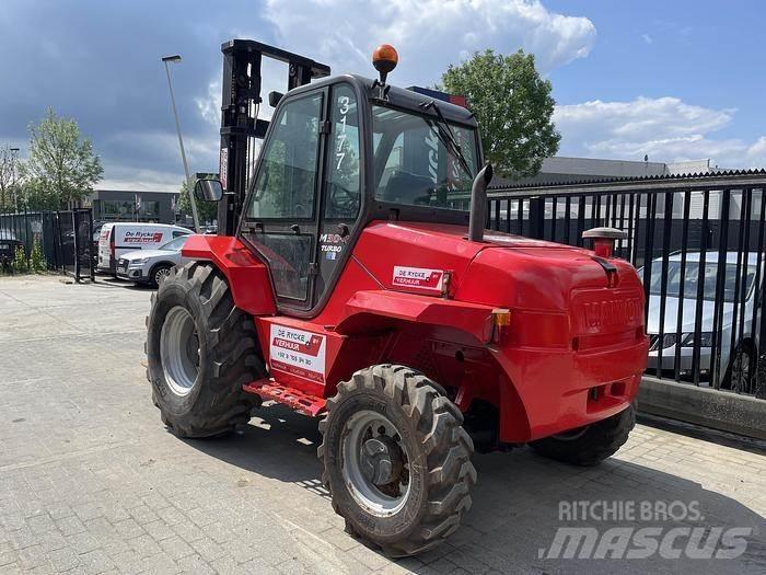 Manitou M30-4 Rough terrain truck