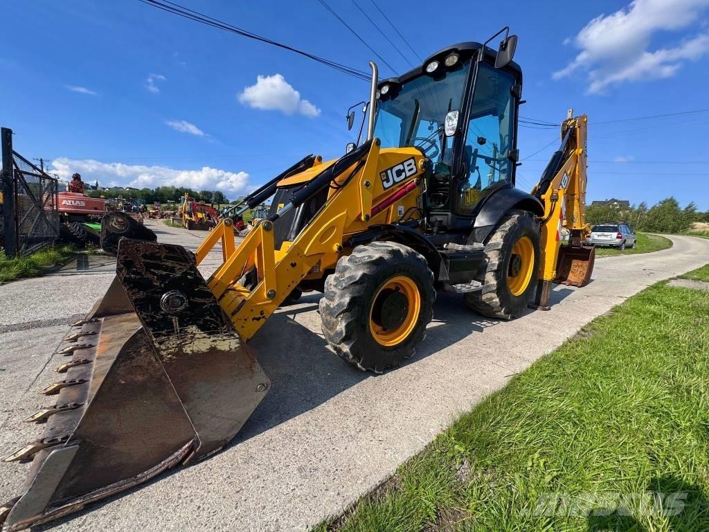 JCB 3CX Backhoe