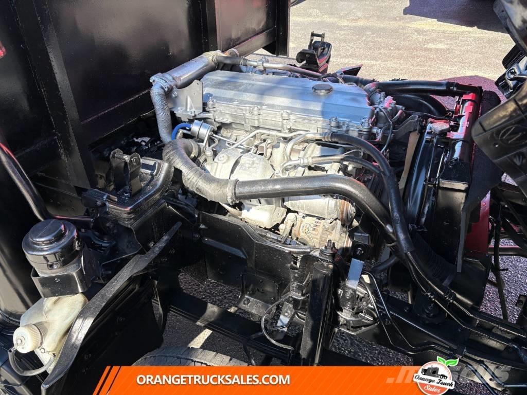 Isuzu NPR Flatbed / Dropside trucks