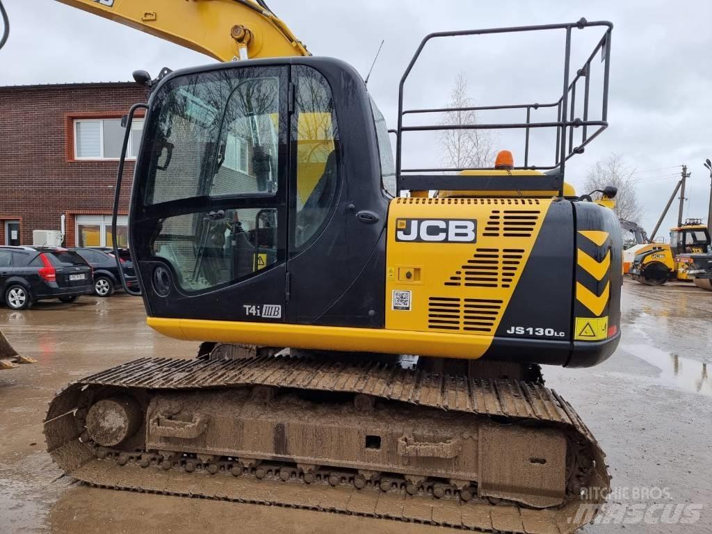 JCB JS 130 LC Crawler excavators