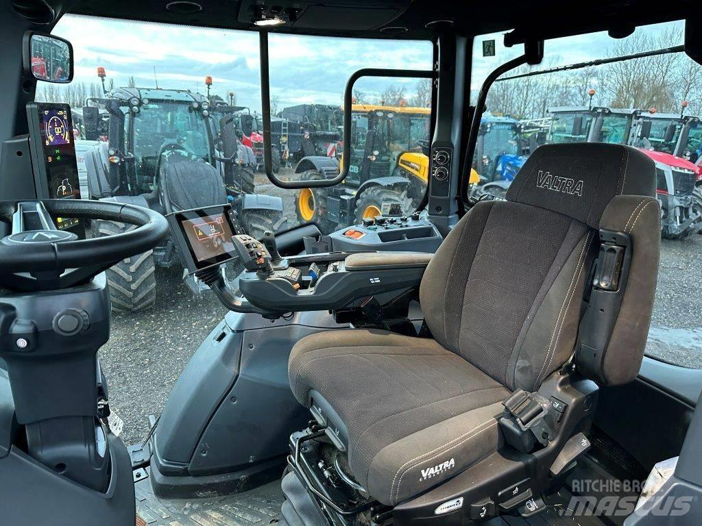 Valtra T 235 Direct Tractors