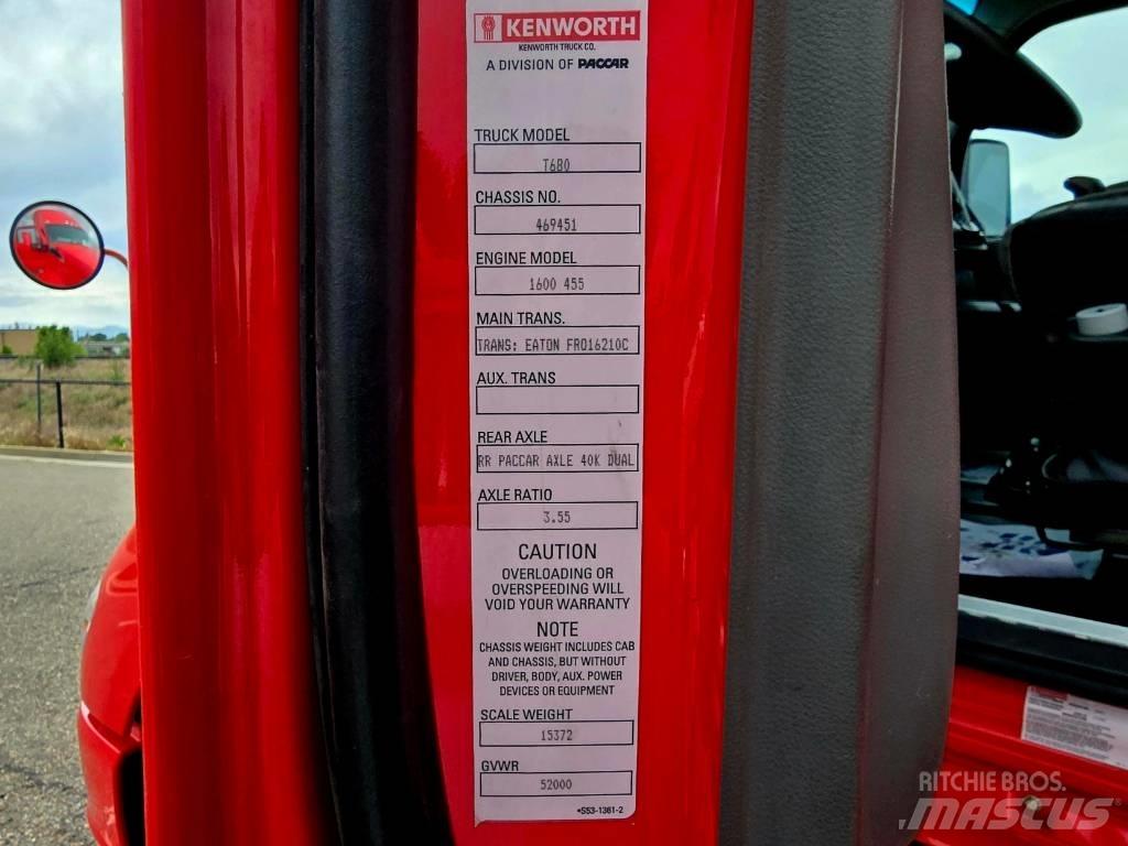 Kenworth T 680 Prime Movers