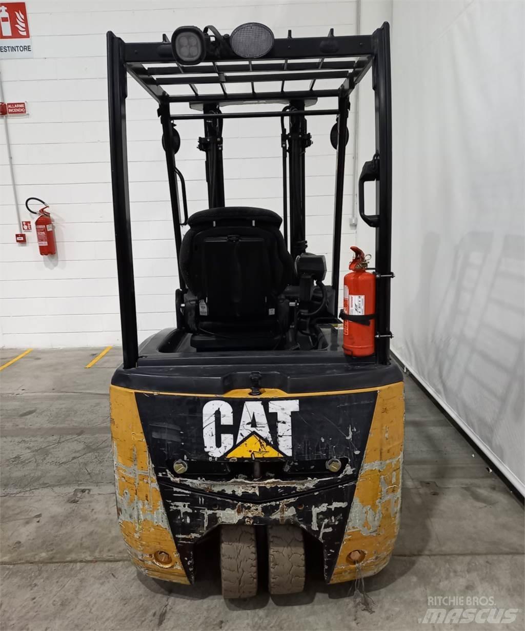  EP18CPNT Electric forklift trucks
