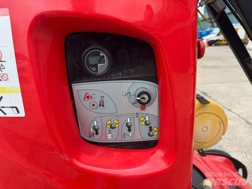 Manitou 100 VJR Used Personnel lifts and access elevators