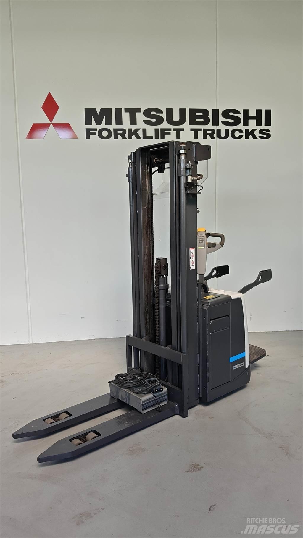 Atlet PSP125 Low lift with platform