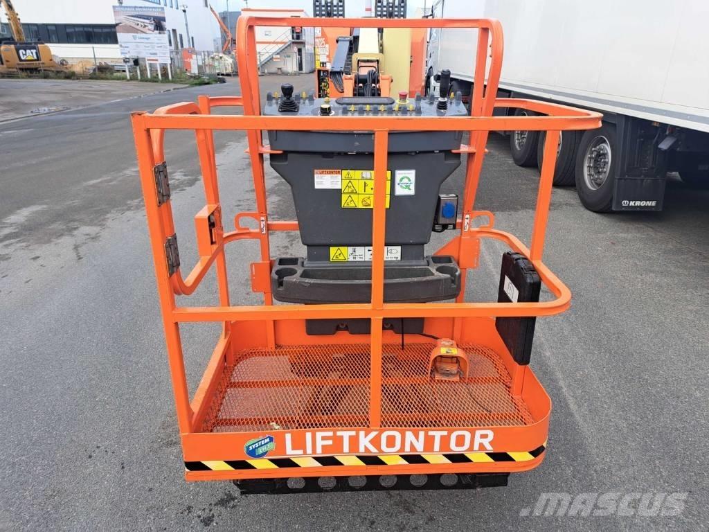 JLG E 300 AJP Articulated boom lifts