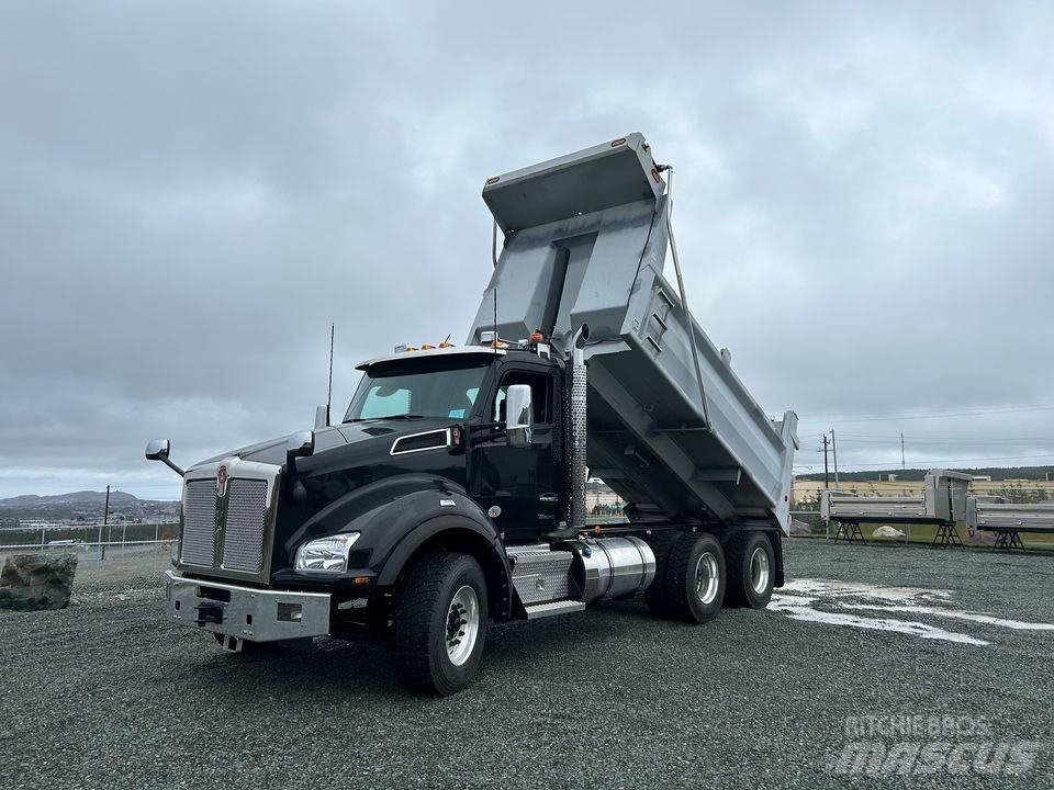 Kenworth T 880 Prime Movers
