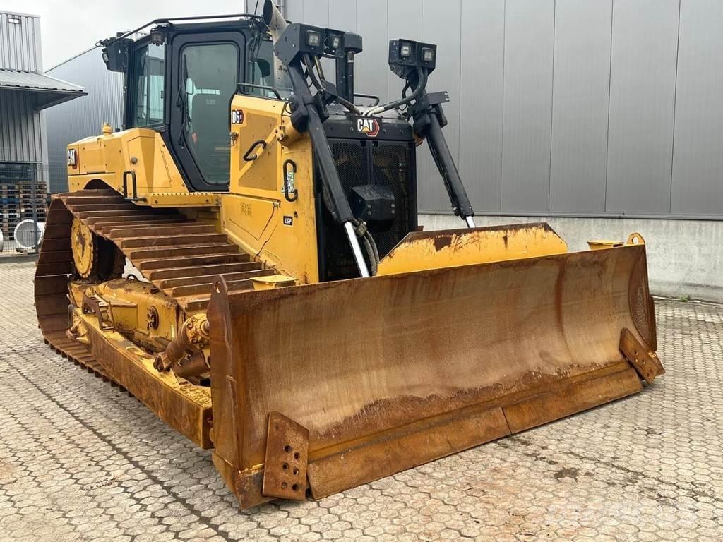 CAT D6XE LGP Crawler dozers
