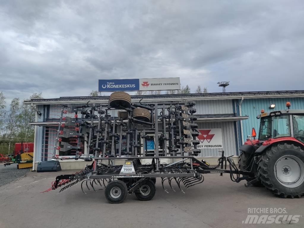 Parko Compact C 7000 Harrows
