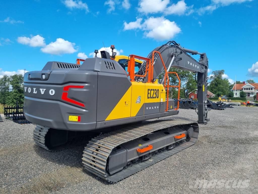 Volvo EC 230 FL Crawler excavators