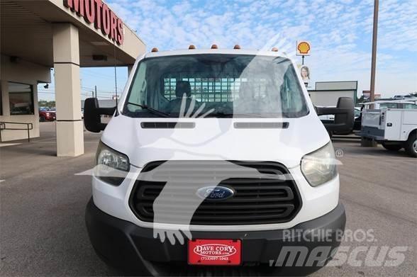 Ford TRANSIT Flatbed / Dropside trucks
