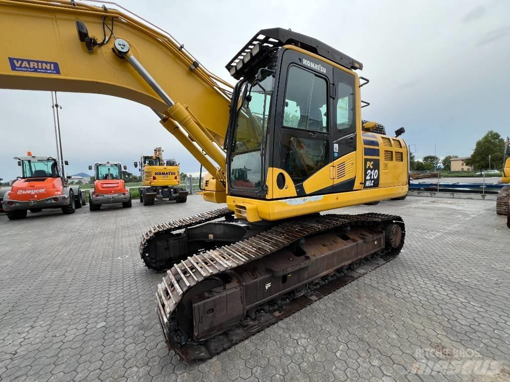 Komatsu PC210NLC-11 Crawler excavators
