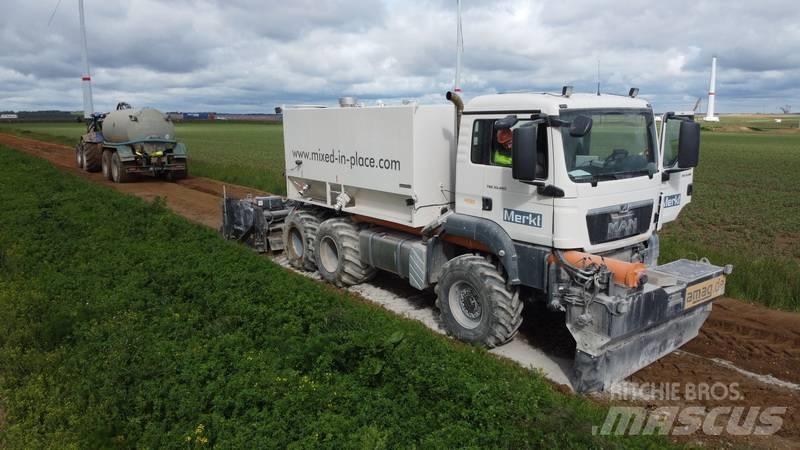 Wirtgen WR250 Asphalt cold milling machines
