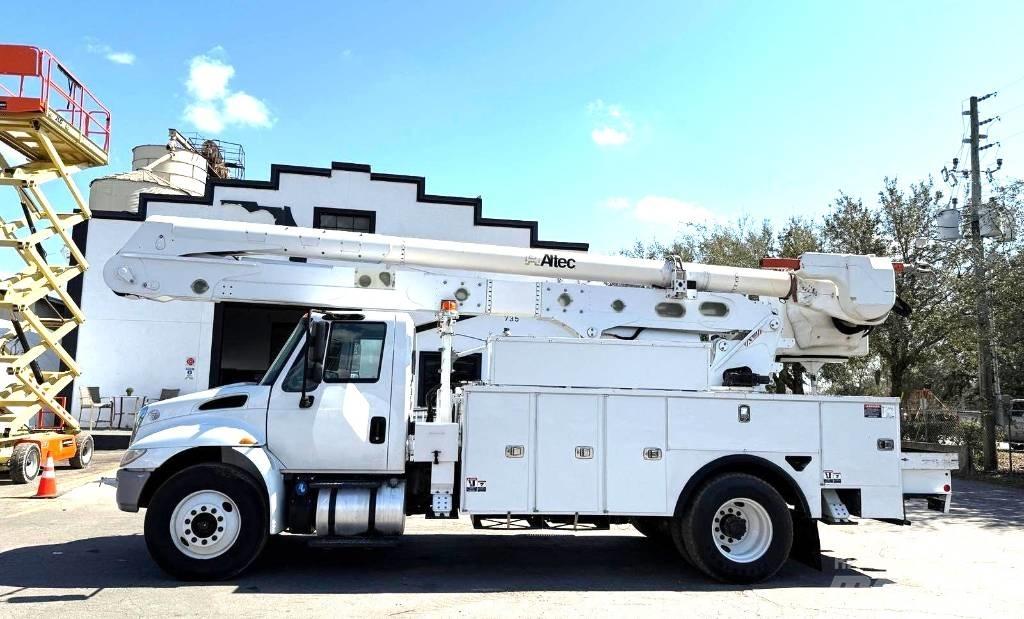 International 4300 Truck mounted platforms