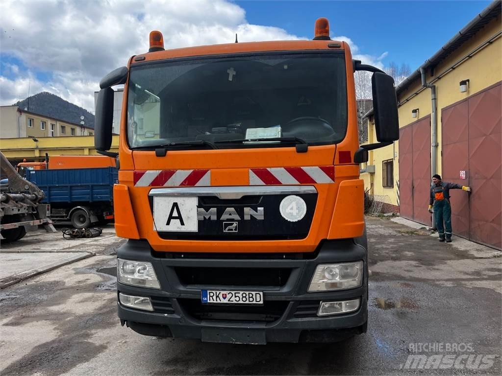 MAN TGS 26.320 6X4 Chassis Cab trucks