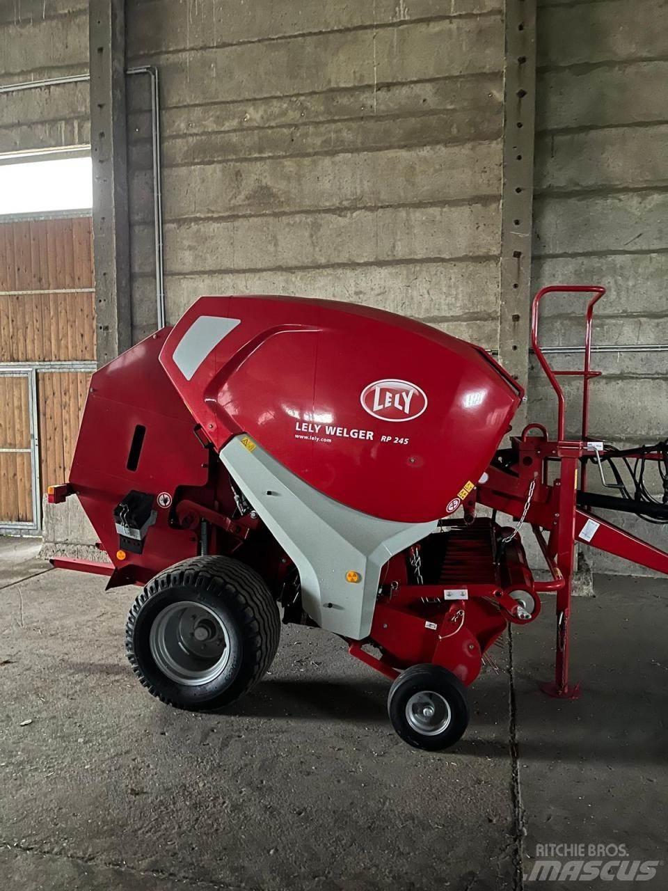 Lely Welger RP 245 Round balers