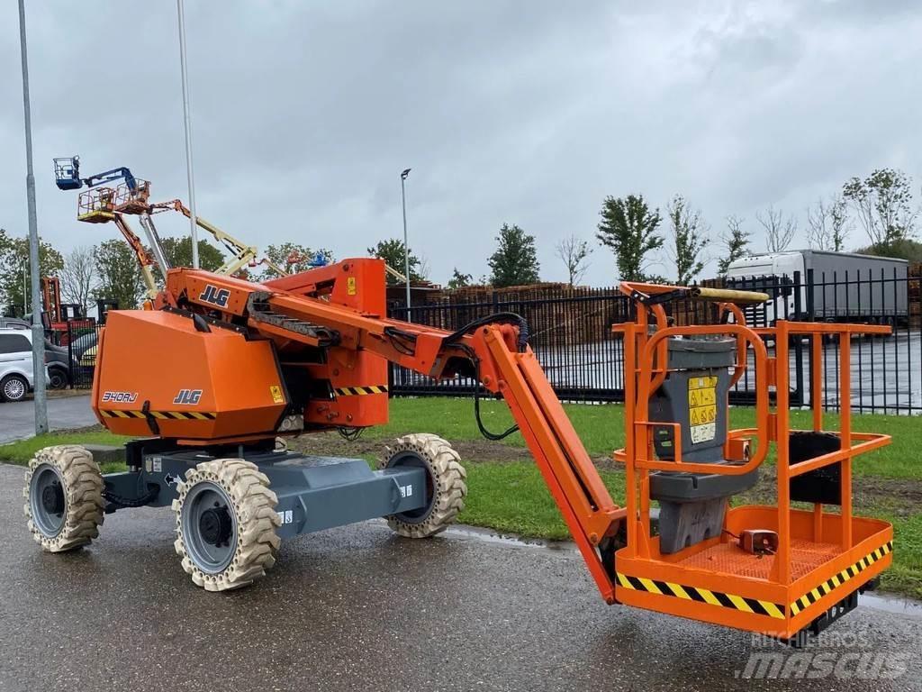 JLG 340AJ Articulated boom lifts