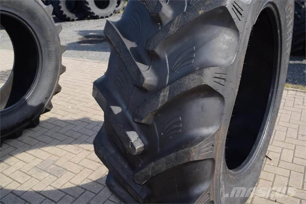  520/85R38 *GRI* Tyres, wheels and rims