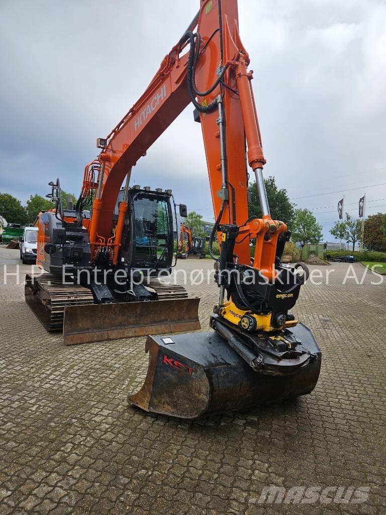 Hitachi ZX 135 US-7 Crawler excavators