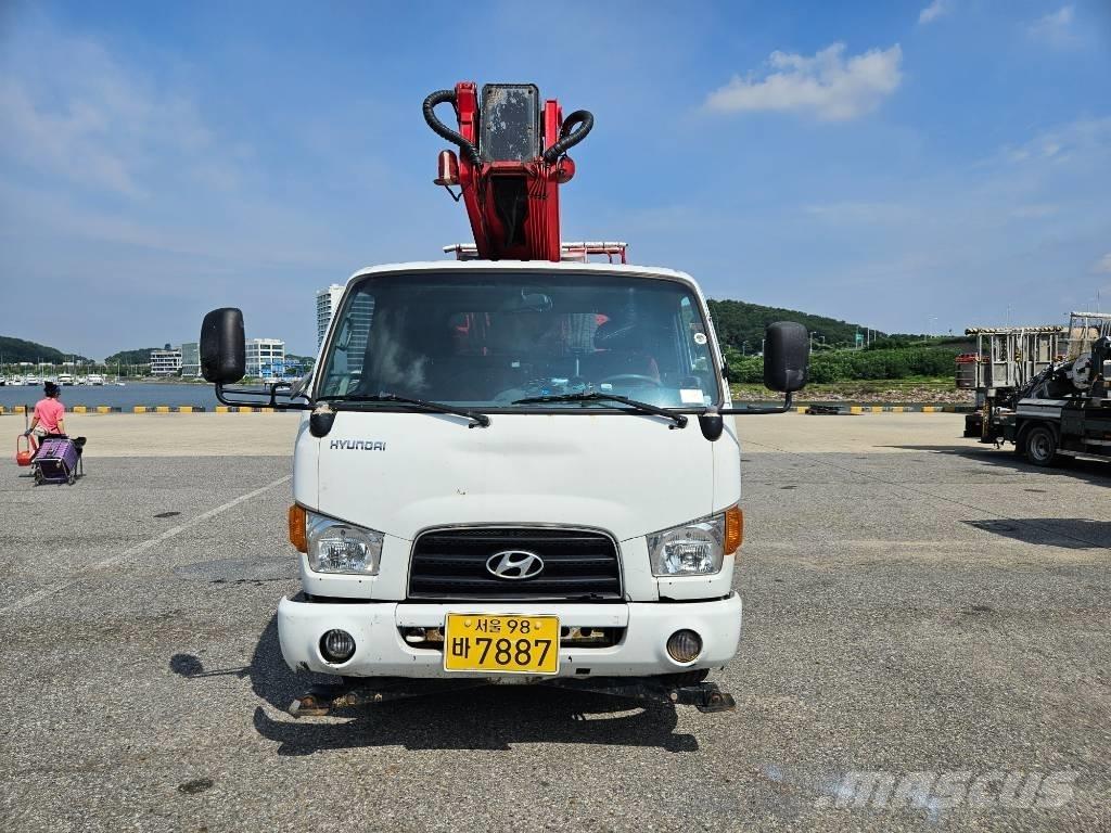 Hansin HS2570 Truck mounted platforms