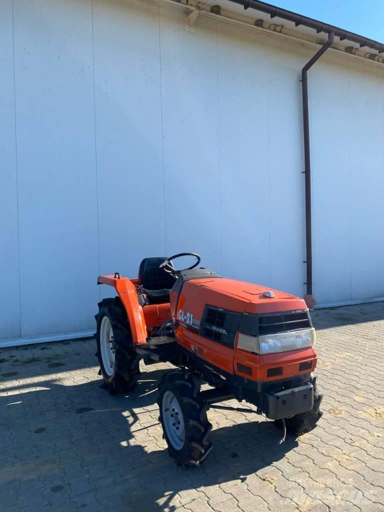 Kubota GL21 Compact tractors