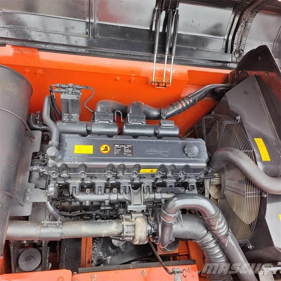 Doosan DX 340 LC Crawler excavators