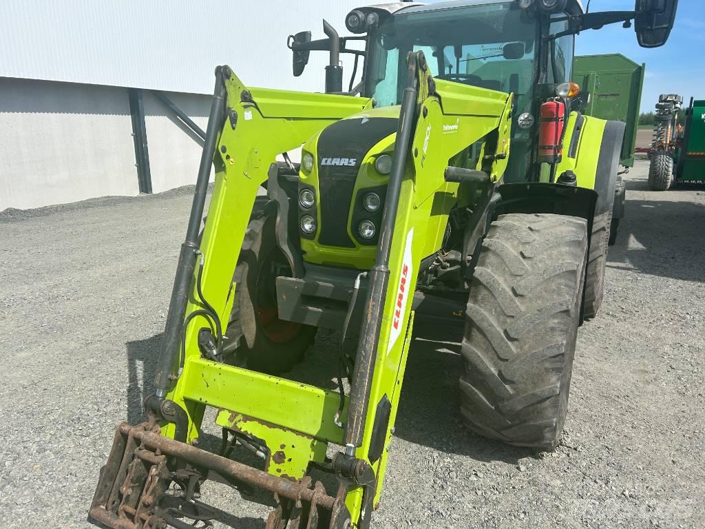 CLAAS Arion 440 Tractors