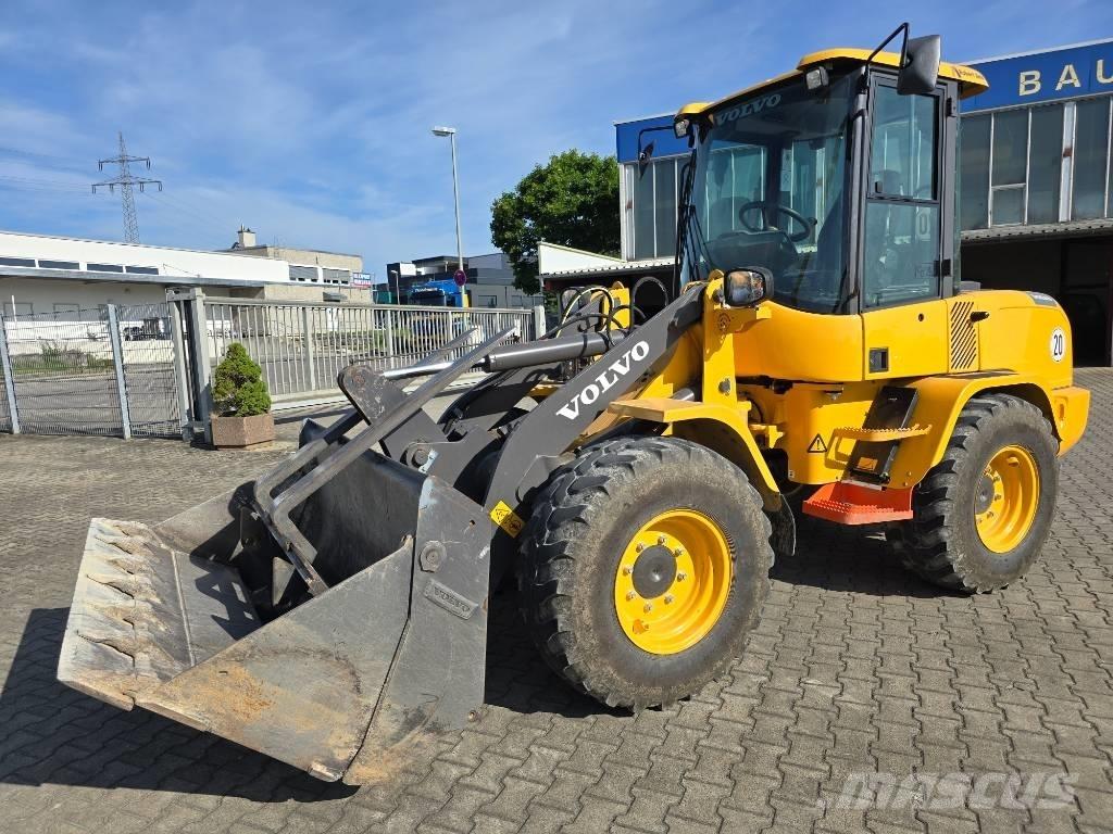 Volvo L 30 G Wheel loaders