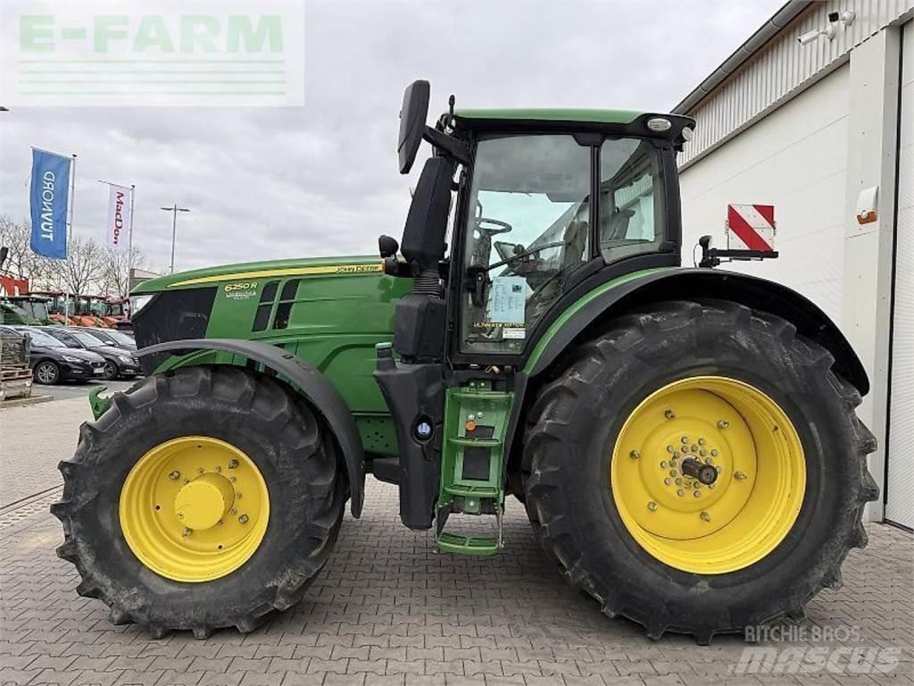 John Deere 6250 r Tractors