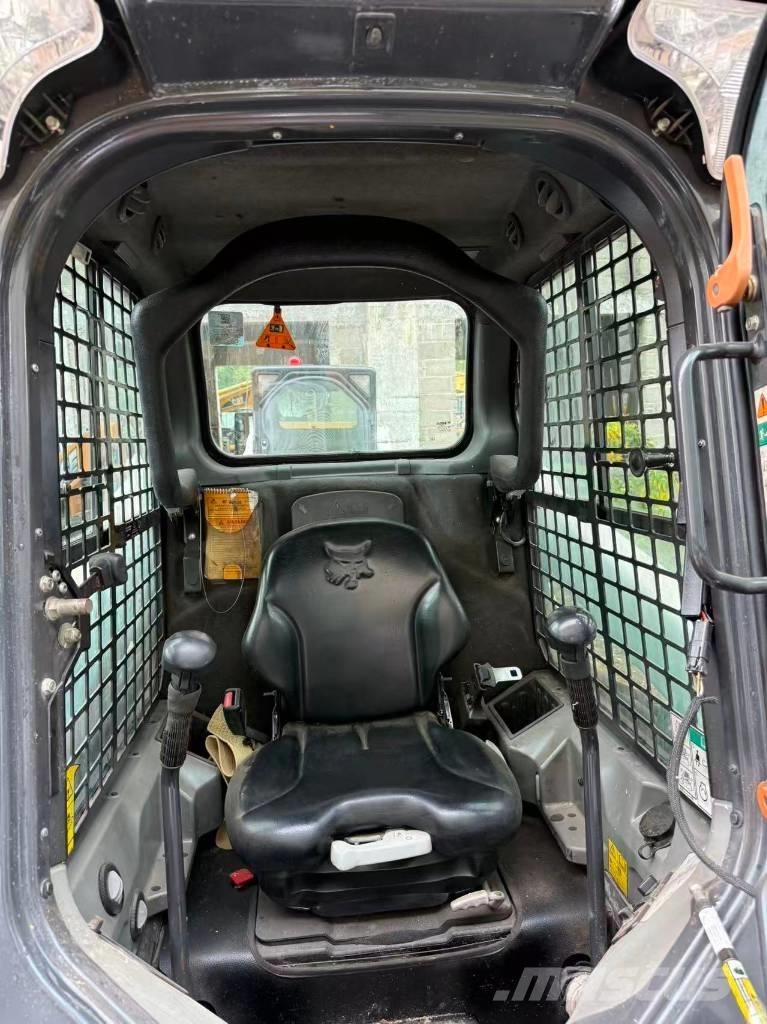 Bobcat S 550 Skid steer loaders