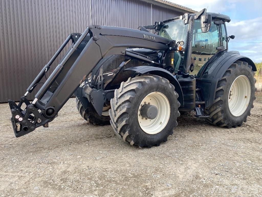 Valtra T254 V Tractors