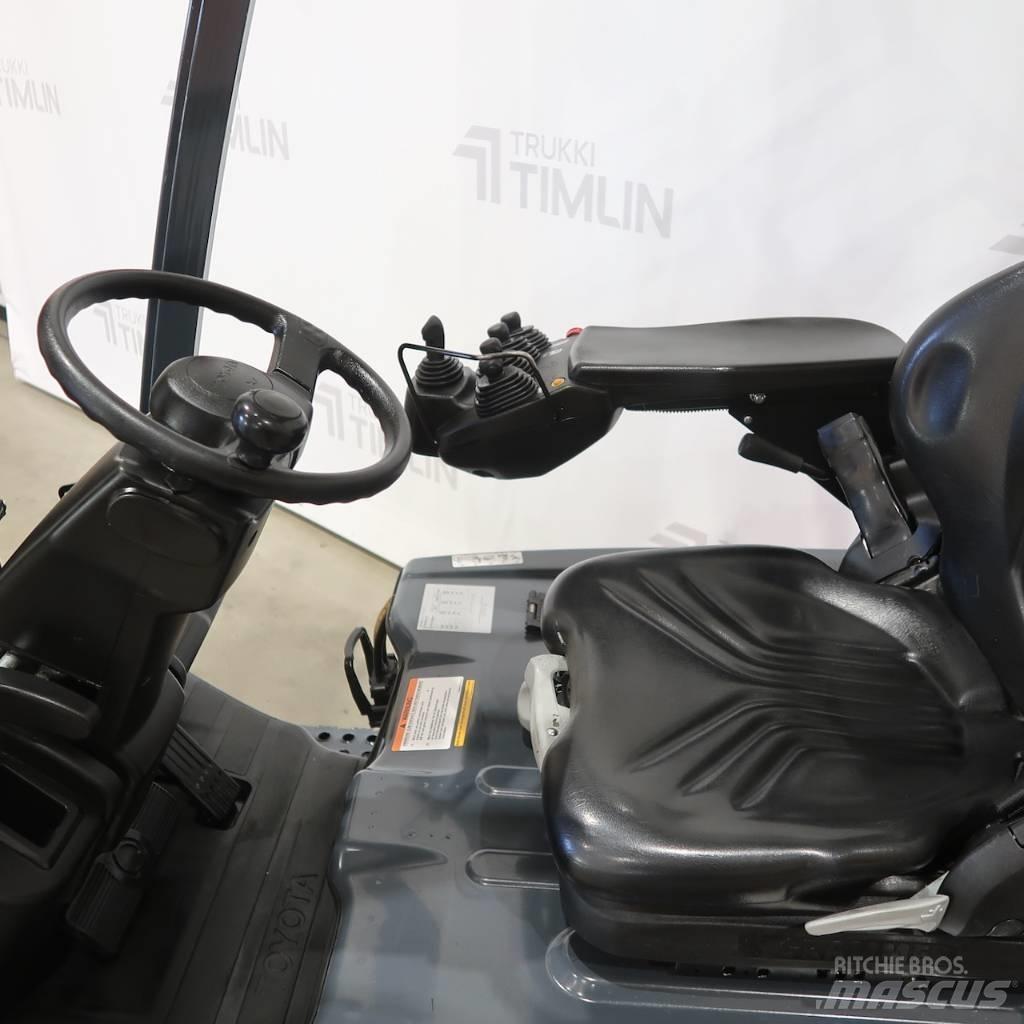 Toyota 8FBEK18T Electric forklift trucks