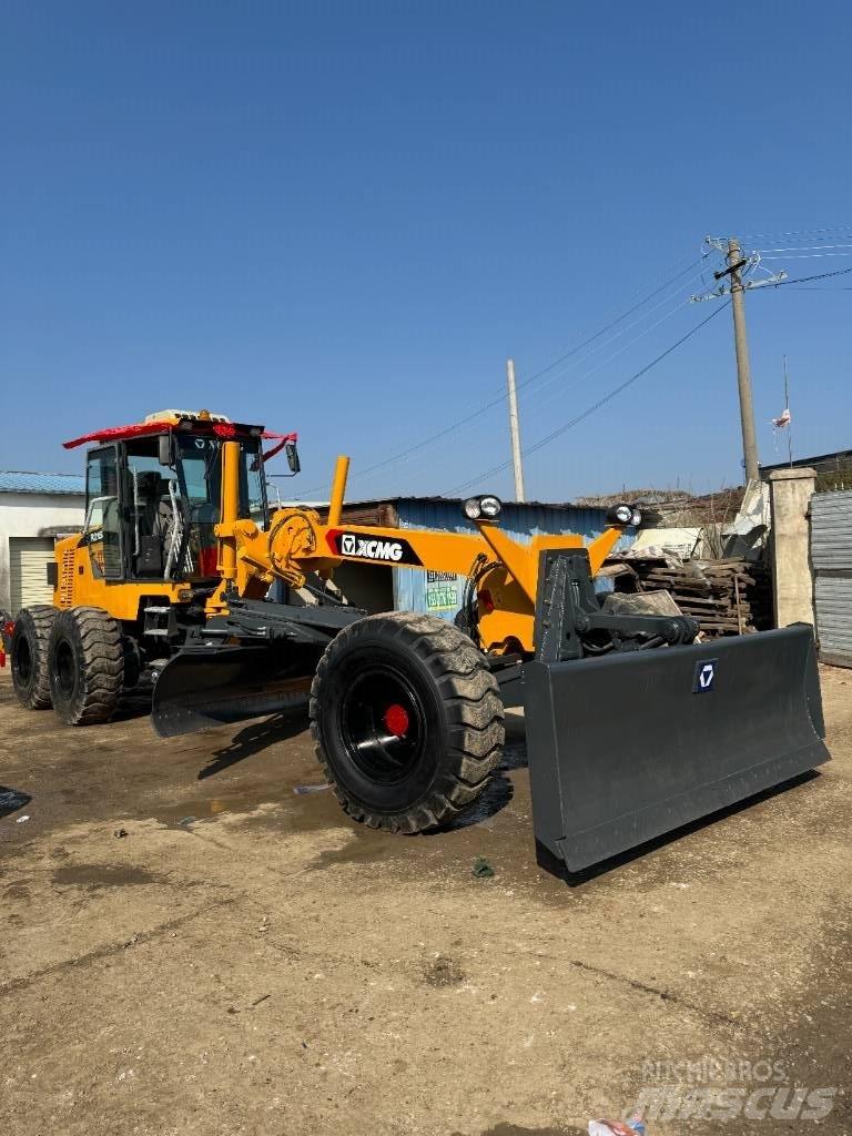 XCMG GR 2153 Graders